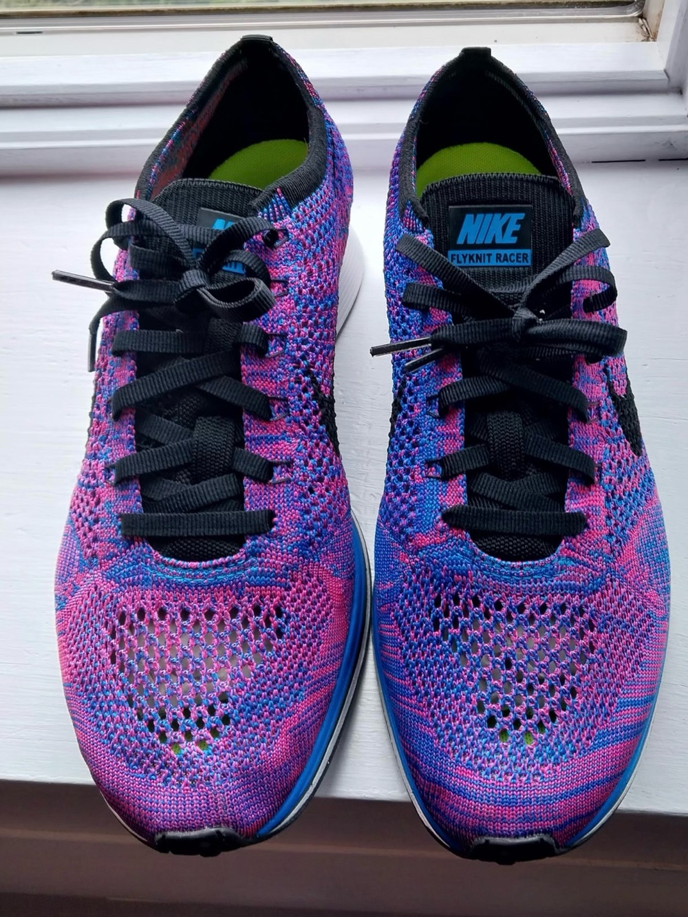 Nike Flyknit Racer Size Men’s 9 or Women’s 10.5 Limited Pair